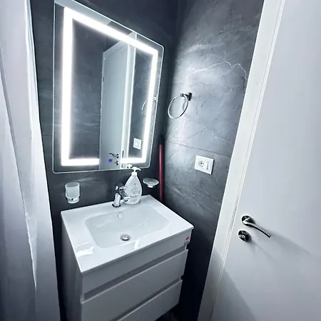 Delux Apartamento